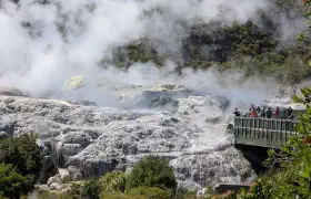 Hitze, tückischer Asphalt und Geothermal-Magie