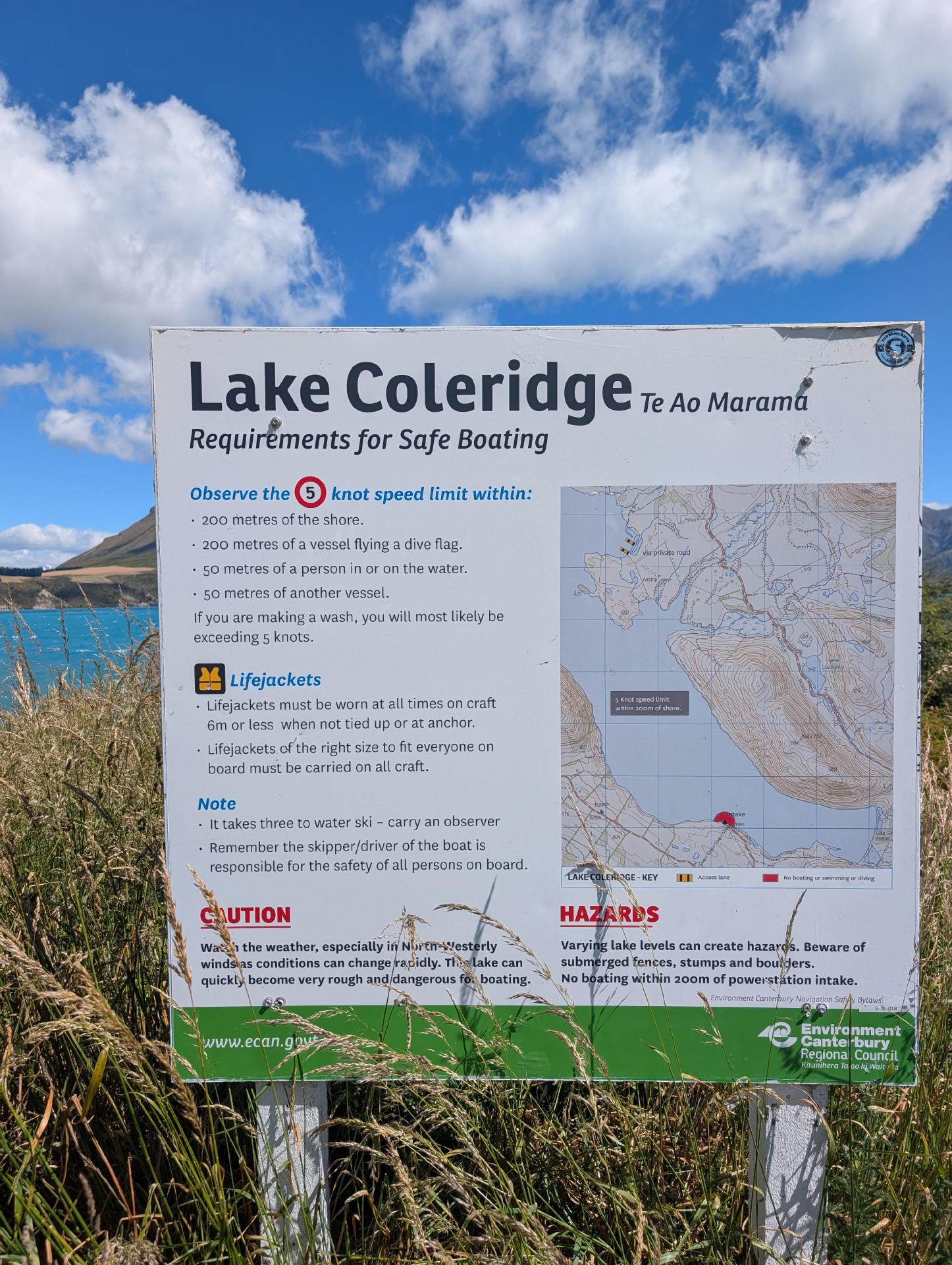 Sicherheitshinweise am Lake Coleridge
