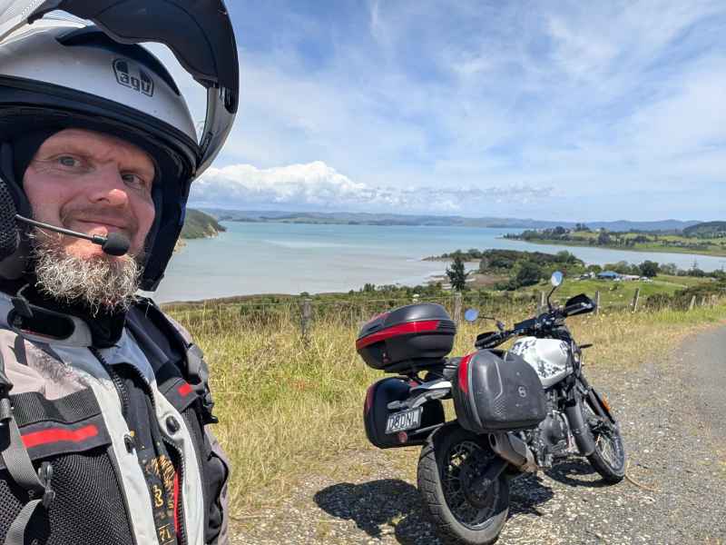 Über Schotterpisten nach Raglan