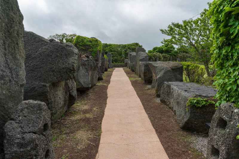 Jeju Stone Park (제주돌문화공원)
