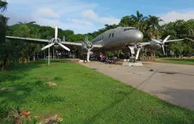 Avion Pirata